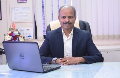 Dr. Vivek Deshpande, dean/principal of BRACT's Vishwakarma Institute of Information Technology, Pune